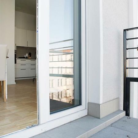 Sc 03 By Rockchair Apartments L Superhost Status L 2 Bedrooms Boxspringbeds Balcony Elevator - Cozy Family & Business Flair Welcomes You! Berlin Kültér fotó