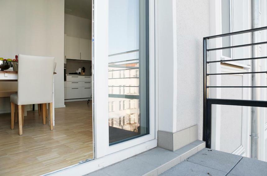 Sc 03 By Rockchair Apartments L Superhost Status L 2 Bedrooms Boxspringbeds Balcony Elevator - Cozy Family & Business Flair Welcomes You! Berlin Kültér fotó